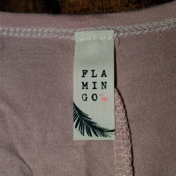 Light, Soft Long Sleeve Pale Pink Tee Medium - Picture 2 of 9